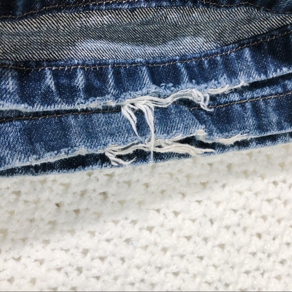 Men’s Old Navy Blue Jeans used flawed stain thigh - Picture 2 of 8